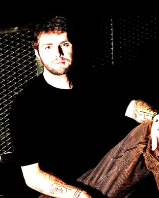 Alex Warren Columbia