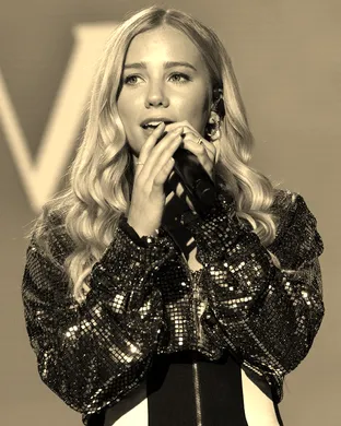 Avery Anna Silver Spring