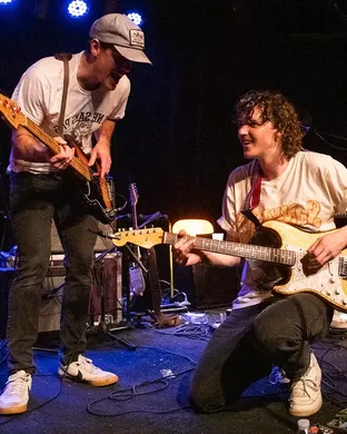 Houndmouth Washington