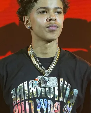 Luh Tyler Washington