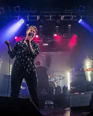 Nothing But Thieves Assago