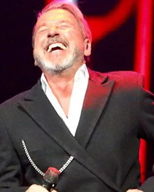Ricardo Montaner Fairfax