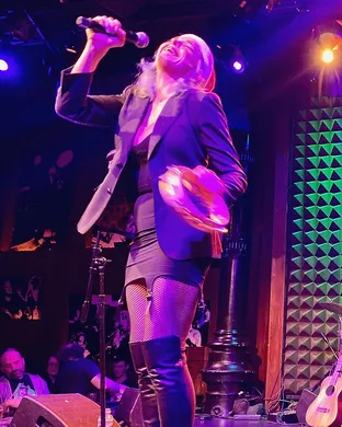 Storm Large Silver Spring